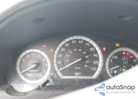 2005 Toyota Sienna Le z USA, uszkodzony, nr VIN 5TDZA23C55S308713